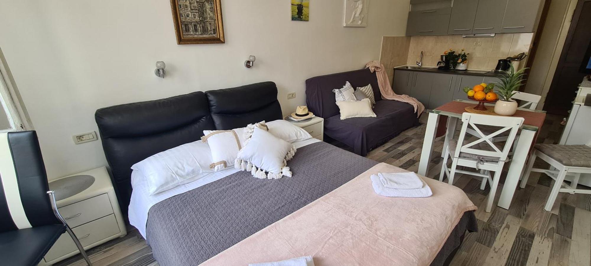 Old Square View Apartment Сплит Екстериор снимка
